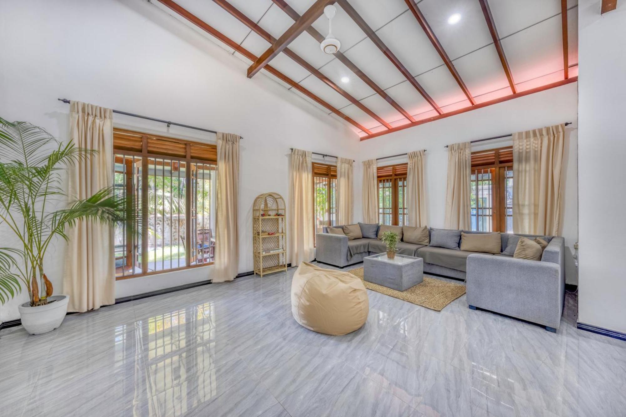 Makai Surf House Otel Ahangama Dış mekan fotoğraf