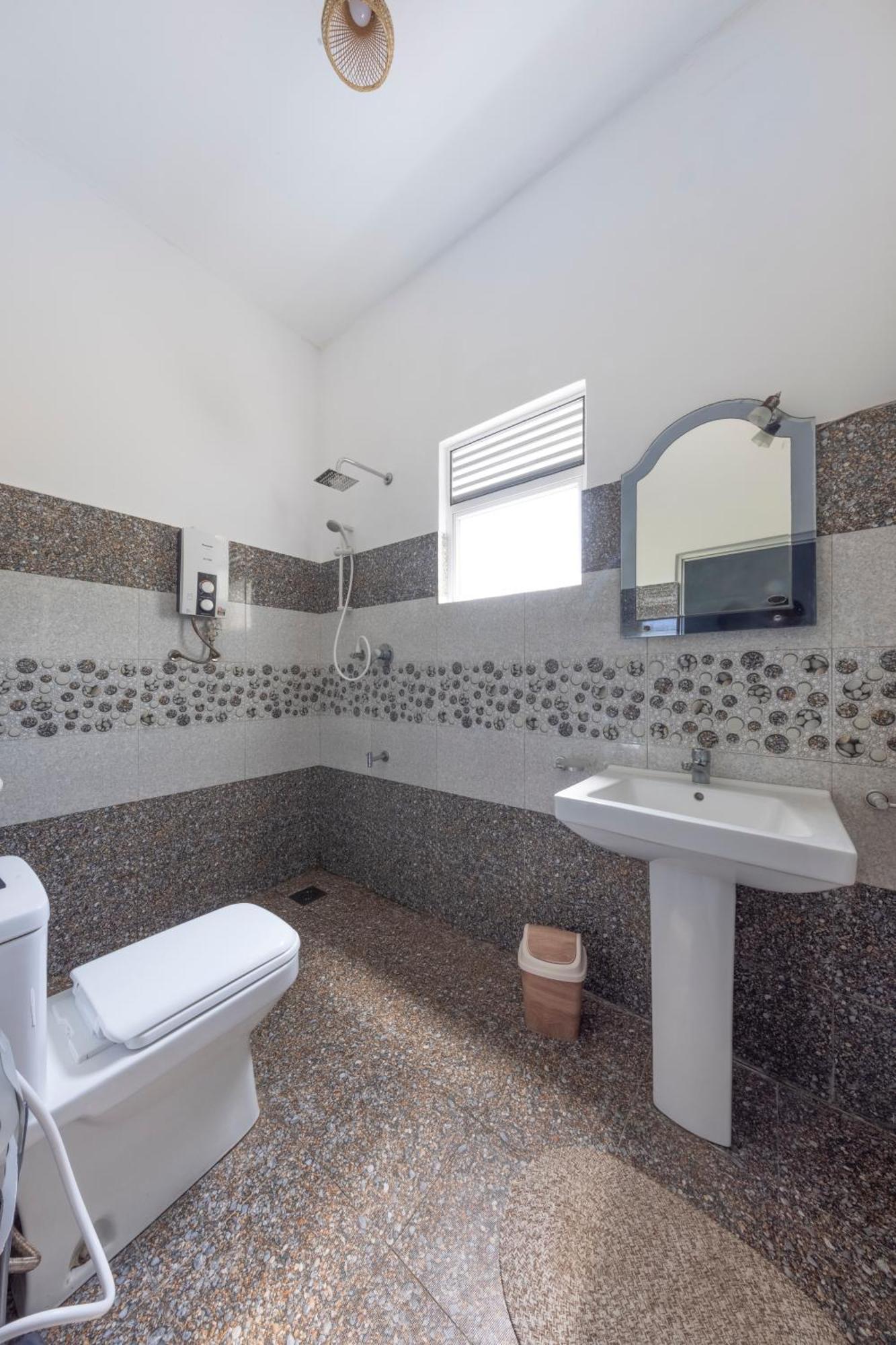 Makai Surf House Otel Ahangama Dış mekan fotoğraf